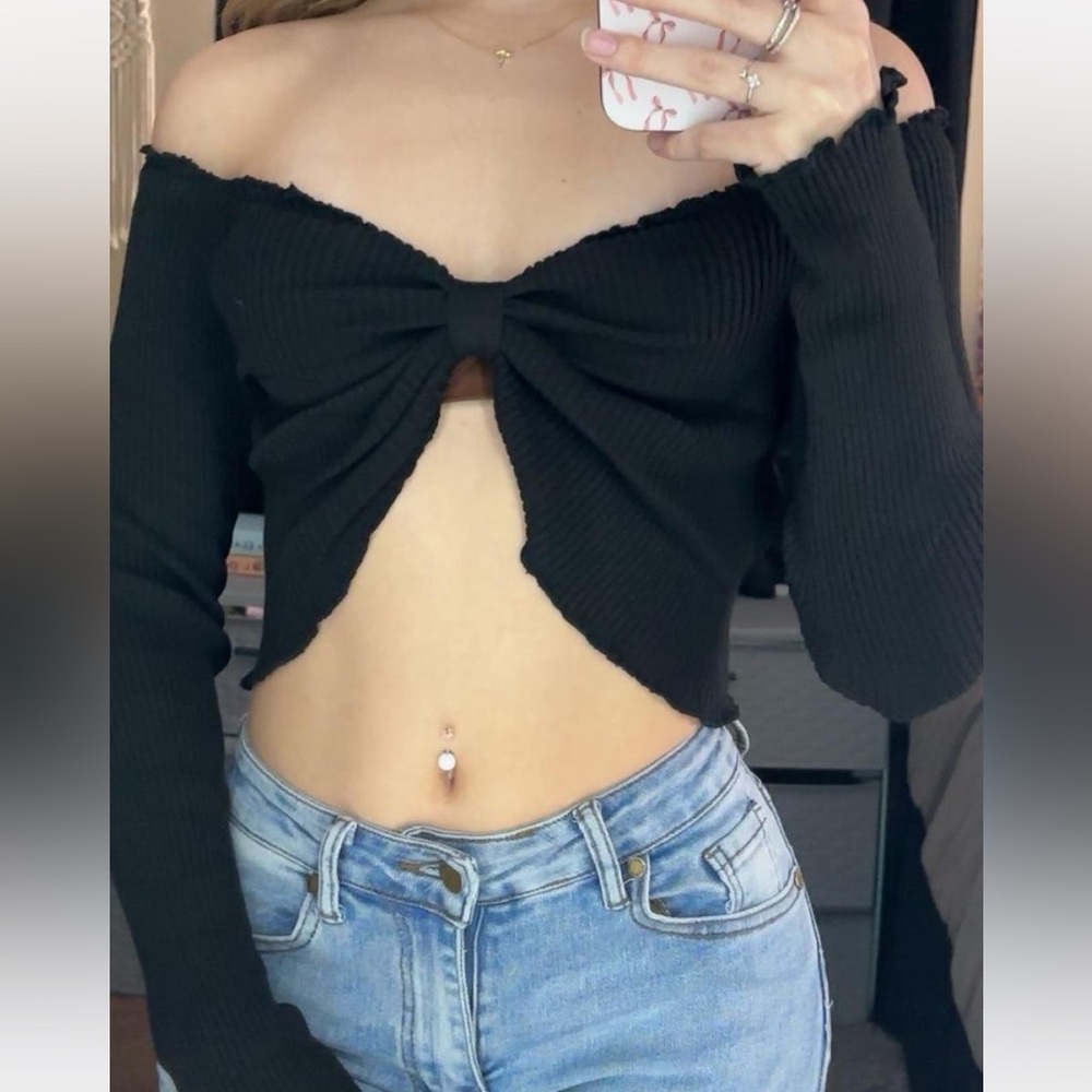 Ribbed Top with Bow
